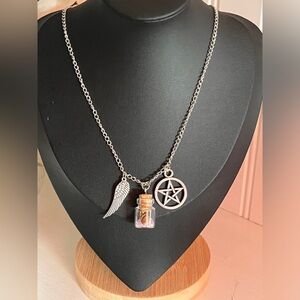 BOGO
Angel Wing & Salt Bottle Pendant Necklace